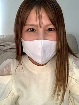 Snapshot of -Hikari-00- chatting on 02-03-26, 04:10 -Hikari-00- online show from 02-03-26, 04:10