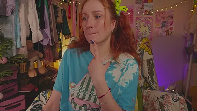 Snapshot of Charming_winky chatting on 11-14-25, 03:00 Charming winky online show from 11-14-25, 03:00