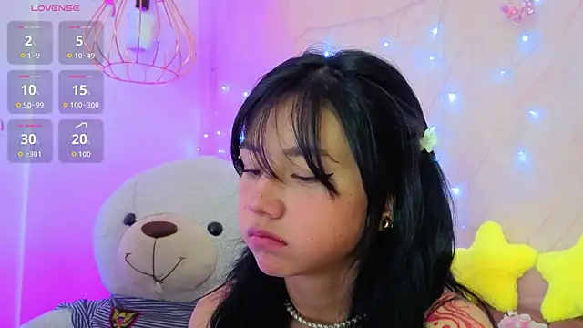 april bennett online show from 04-07-26, 01:11