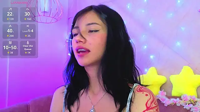 Snapshot of april_bennett chatting on 06-13-26, 01:20 april bennett online show from 06-13-26, 01:20