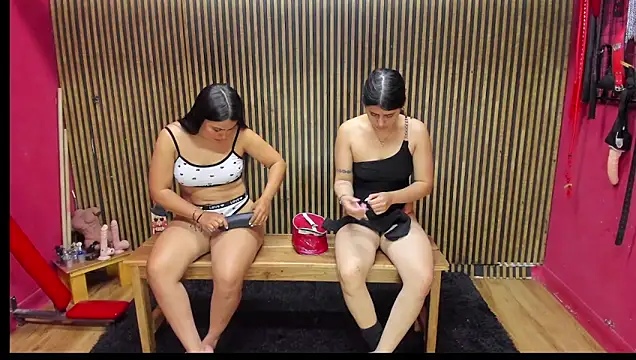 Snapshot of VantablackBDSMShow_ chatting on 11-24-25, 12:16 VantablackBDSMShow online show from 11-24-25, 12:16