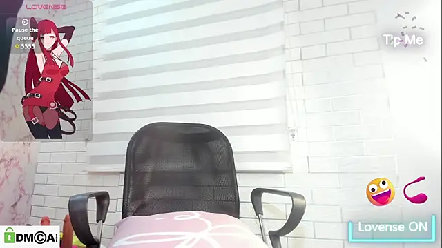 Snapshot of Caroline_daring chatting on 01-17-26, 01:27 Caroline daring online show from 01-17-26, 01:27