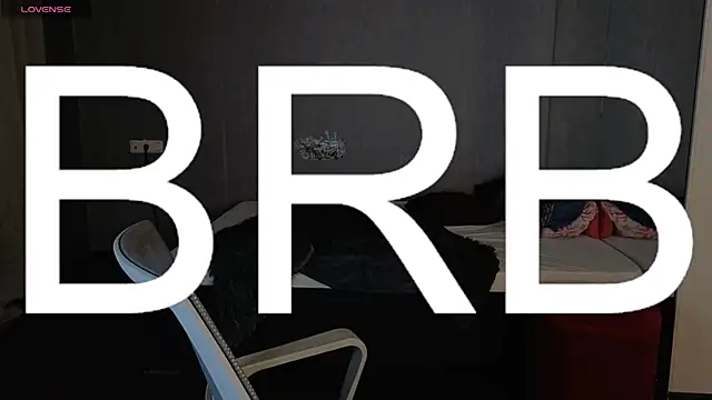 Snapshot of LouieEvans chatting on 10-02-25, 03:30 LouieEvans online show from 10-02-25, 03:30