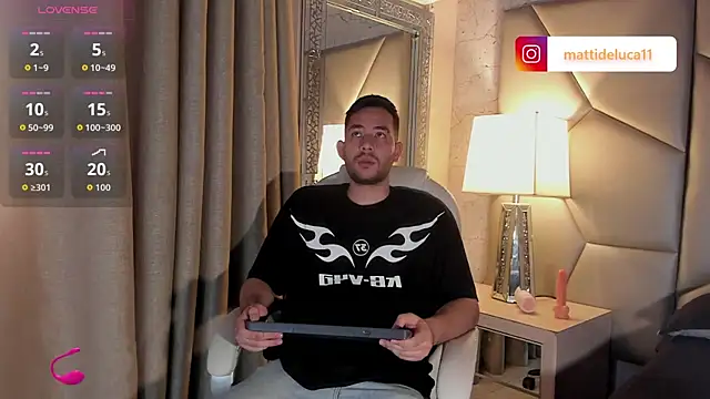 Snapshot of matti_de_lucaa chatting on 09-28-25, 03:50 matti de lucaa online show from 09-28-25, 03:50