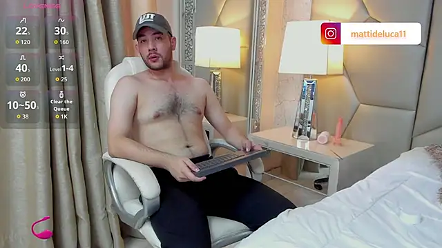 Snapshot of matti_de_lucaa chatting on 10-01-25, 05:41 matti de lucaa online show from 10-01-25, 05:41