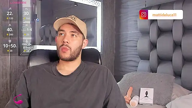 Snapshot of matti_de_lucaa chatting on 11-03-25, 05:36 matti de lucaa online show from 11-03-25, 05:36