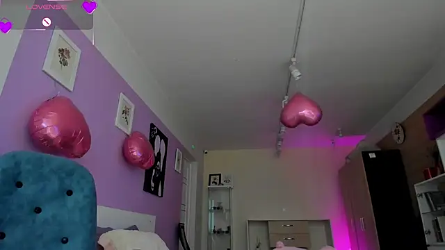 Snapshot of dark_summer chatting on 03-02-26, 06:14 dark summer online show from 03-02-26, 06:14