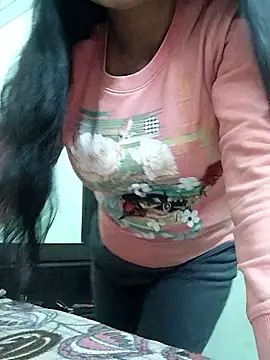 Snapshot of Hot-Pooja25 chatting on 01-16-26, 07:18 Hot-Pooja25 online show from 01-16-26, 07:18