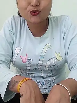 Snapshot of Hot-Pooja25 chatting on 03-24-26, 05:12 Hot-Pooja25 online show from 03-24-26, 05:12