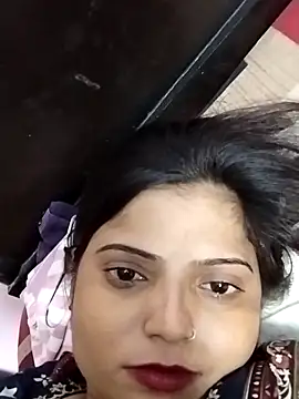 Hot-Pooja25 online show from 05-04-26, 05:53
