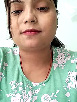 Hot-Pooja25 online show from 05-07-26, 04:07