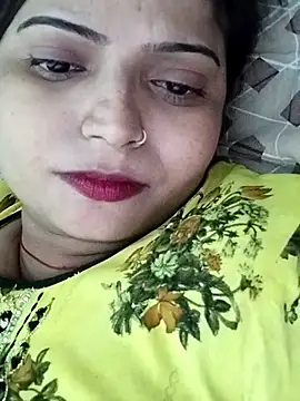 Hot-Pooja25 online show from 05-07-26, 04:23