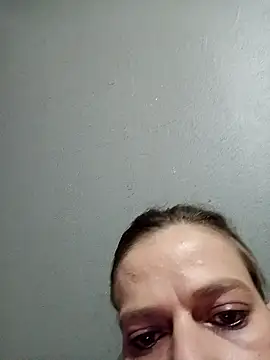 Snapshot of Skymadison chatting on 11-28-25, 08:44 Skymadison online show from 11-28-25, 08:44