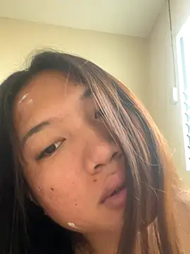 cassie cakes online show from 11-24-25, 06:02