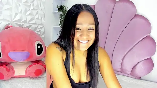 Snapshot of carlalee_e chatting on 11-27-25, 07:05 carlalee e online show from 11-27-25, 07:05