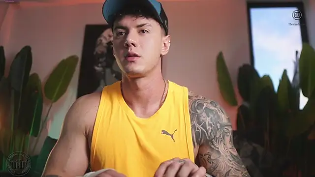 Thomas Falcon online show from 11-29-25, 10:24