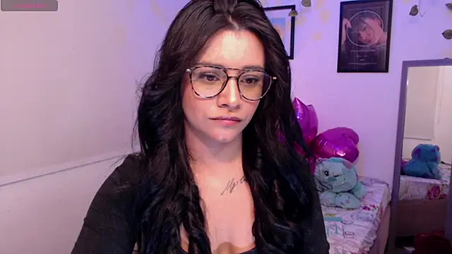 Snapshot of MarilynWhite_ chatting on 10-11-25, 08:40 MarilynWhite online show from 10-11-25, 08:40