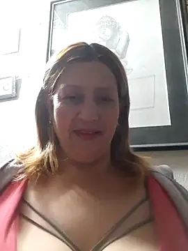 Snapshot of ROOMIINA chatting on 11-26-25, 11:17 ROOMIINA online show from 11-26-25, 11:17