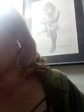 Snapshot of ROOMIINA chatting on 12-20-25, 05:36 ROOMIINA online show from 12-20-25, 05:36