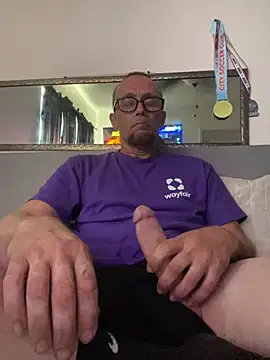 Snapshot of Nocturnal_Eros chatting on 06-01-26, 05:03 Nocturnal Eros online show from 06-01-26, 05:03