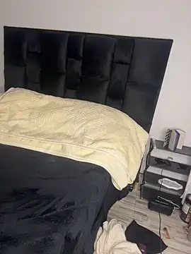 Snapshot of Viithoney chatting on 02-06-26, 12:04 Viithoney online show from 02-06-26, 12:04