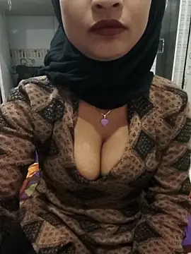 Itz Mayra  online show from 11-16-25, 07:58