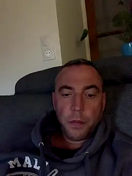 Marronglace1 online show from 10-14-25, 06:03