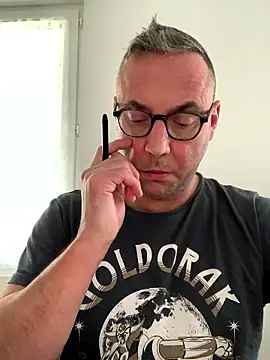 Marronglace1 online show from 01-15-26, 11:48