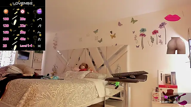 Snapshot of sexyzoe_69 chatting on 01-31-25, 06:25 sexyzoe 69 online show from 01-31-25, 06:25