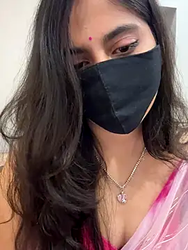 Snapshot of Tanya-mittal chatting on 11-25-25, 02:33 Tanya-mittal online show from 11-25-25, 02:33