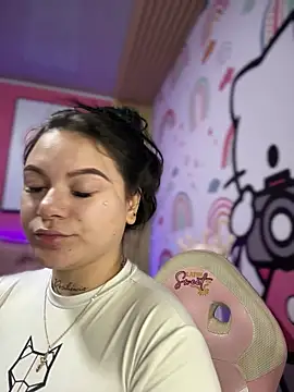 Megaan  More online show from 11-11-25, 02:00