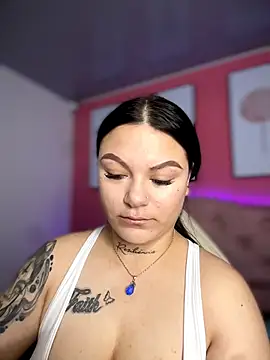 Megaan  More online show from 12-16-25, 01:54