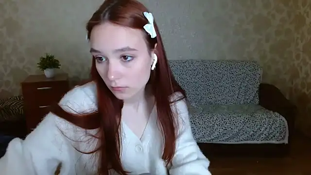 Snapshot of aFoxie chatting on 09-21-25, 03:46 aFoxie online show from 09-21-25, 03:46