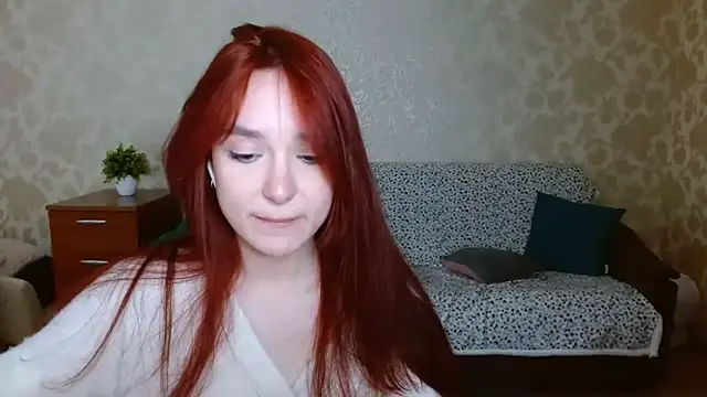 Snapshot of aFoxie chatting on 10-02-25, 06:37 aFoxie online show from 10-02-25, 06:37