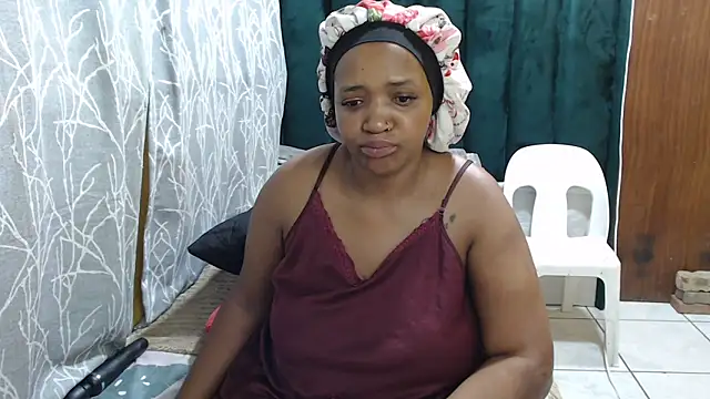 CandyBoobsxxxx online show from 10-15-25, 06:30