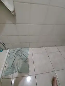 Snapshot of RoddieX chatting on 10-03-25, 03:42 RoddieX online show from 10-03-25, 03:42