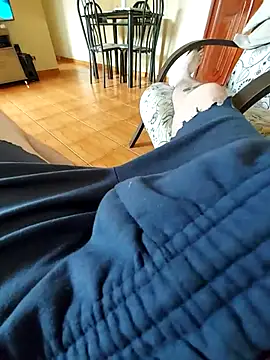 Snapshot of RoddieX chatting on 11-01-25, 06:43 RoddieX online show from 11-01-25, 06:43