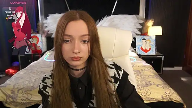 FoxyMayy online show from 04-08-26, 01:11