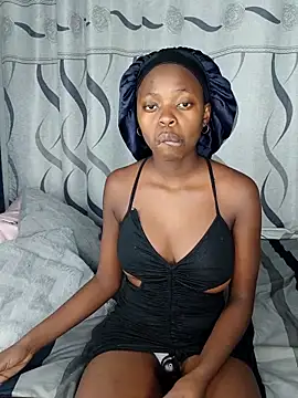 BlackberriesXxx online show from 11-10-25, 07:24