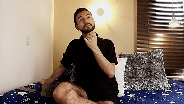 Axel Moon S online show from 11-15-25, 07:43