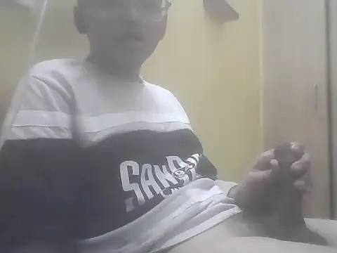 slavedog1107 online show from 02-12-26, 02:01