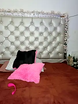 ZARAY 1118 online show from 11-28-25, 07:49