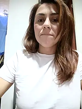Snapshot of vanessa-titisM chatting on 10-05-25, 01:59 vanessa-titisM online show from 10-05-25, 01:59
