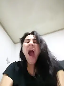 vanessa-titisM online show from 02-16-26, 03:57