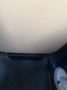 Snapshot of LAZ3R1 chatting on 11-17-25, 01:39 LAZ3R1 online show from 11-17-25, 01:39