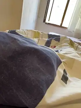 Snapshot of LAZ3R1 chatting on 11-18-25, 10:20 LAZ3R1 online show from 11-18-25, 10:20