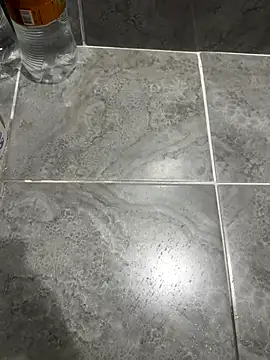 Snapshot of LAZ3R1 chatting on 11-26-25, 05:14 LAZ3R1 online show from 11-26-25, 05:14