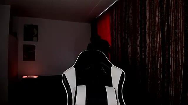 guynextdo0r online show from 03-10-26, 07:19