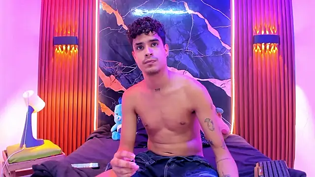 Lucky boys  X online show from 02-11-26, 06:13