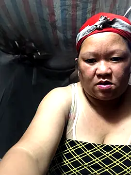 riso-00 online show from 09-19-25, 03:52